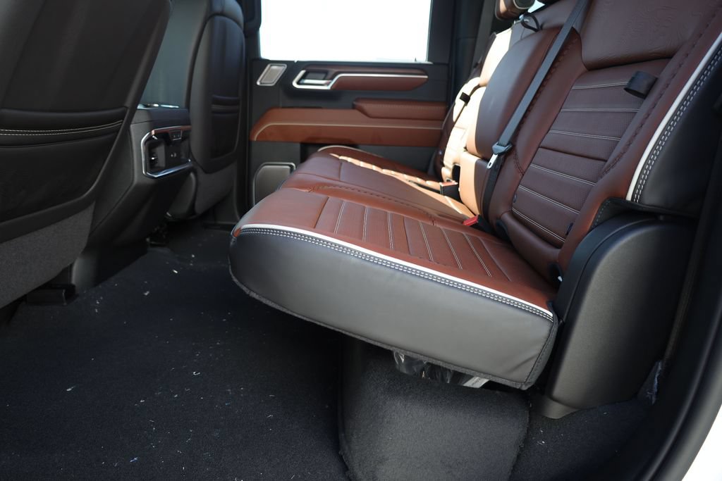 New 2026 GMC Sierra 3500 Denali Ultimate AWD/4WD image 19