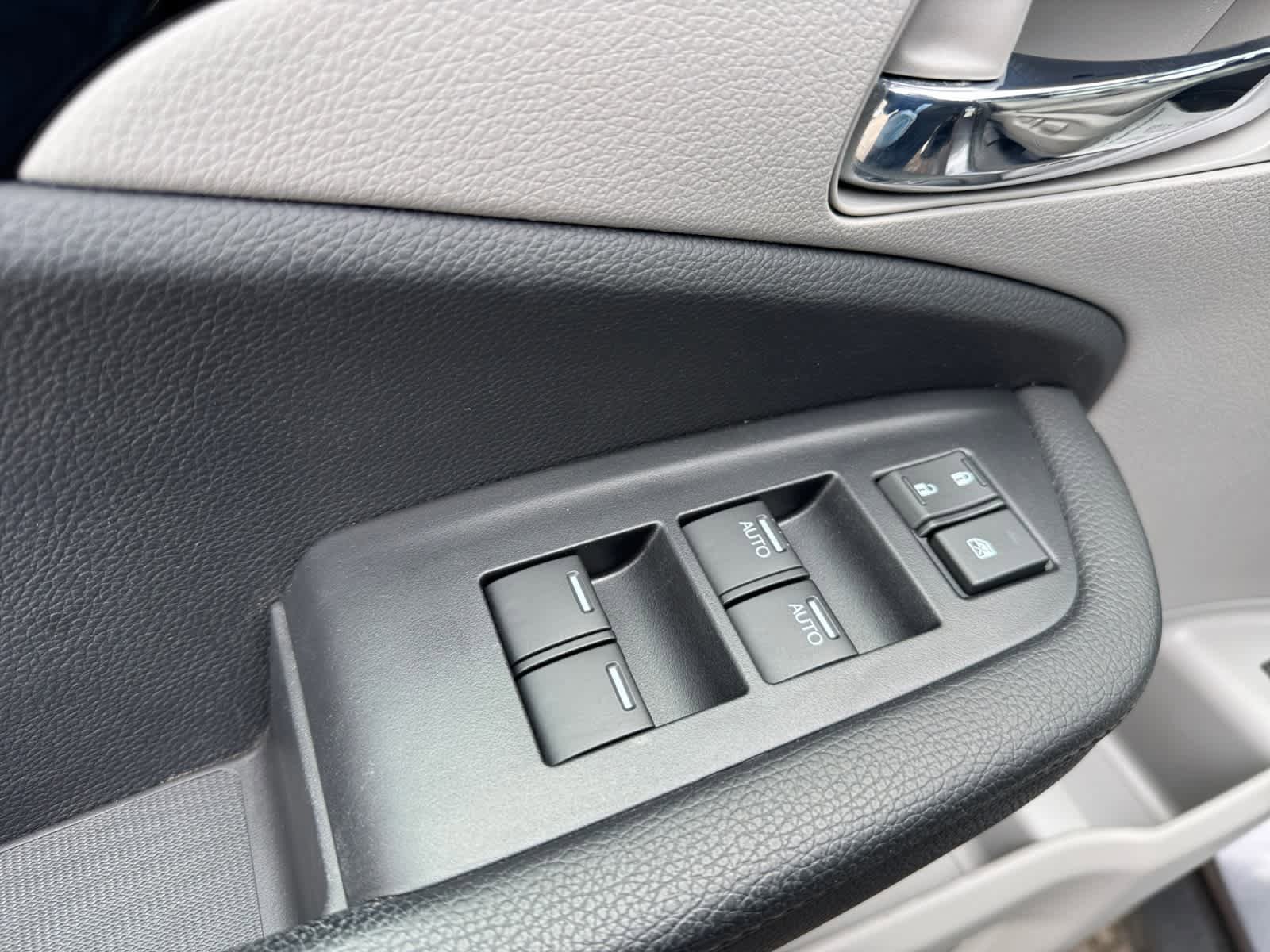 Used 2021 Honda Pilot Elite image 19