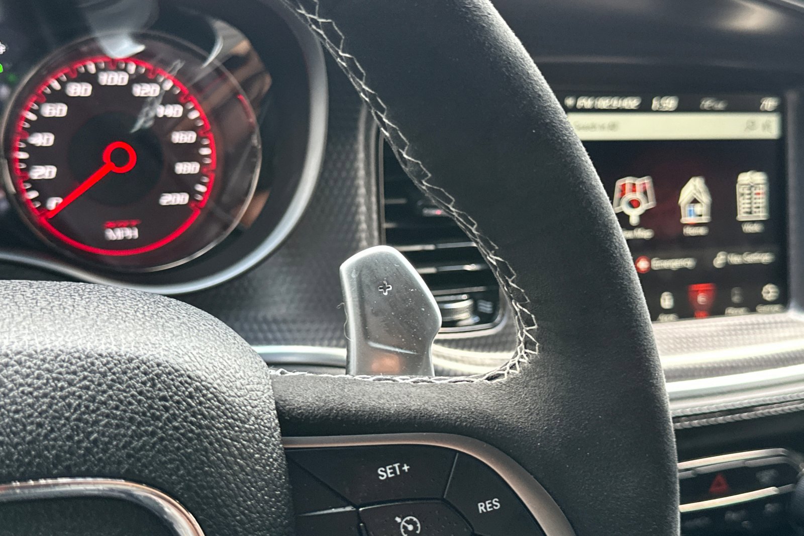 Used 2023 Dodge Charger SRT Hellcat w/ Harman/Kardon Audio Group image 39