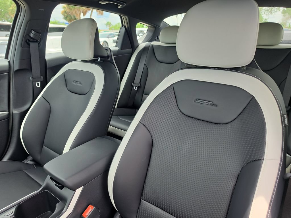 New 2026 Kia K4 EX FWD image 20