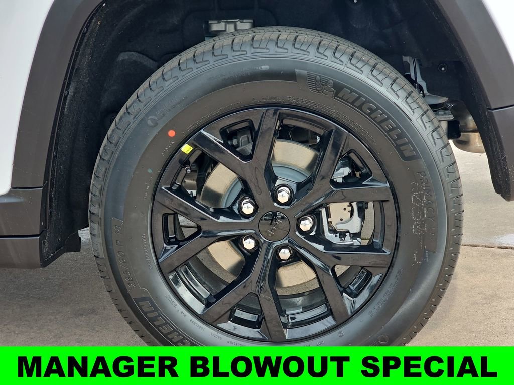 New 2026 Jeep Grand Cherokee Altitude AWD/4WD image 38