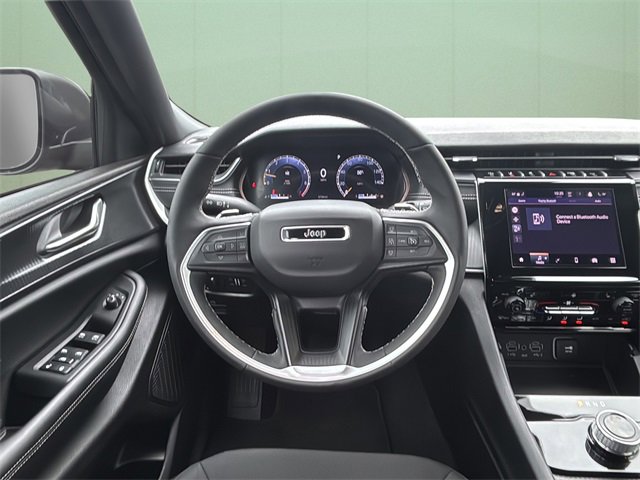 Certified 2025 Jeep Grand Cherokee Laredo X w/ Luxury Tech Group I image 25