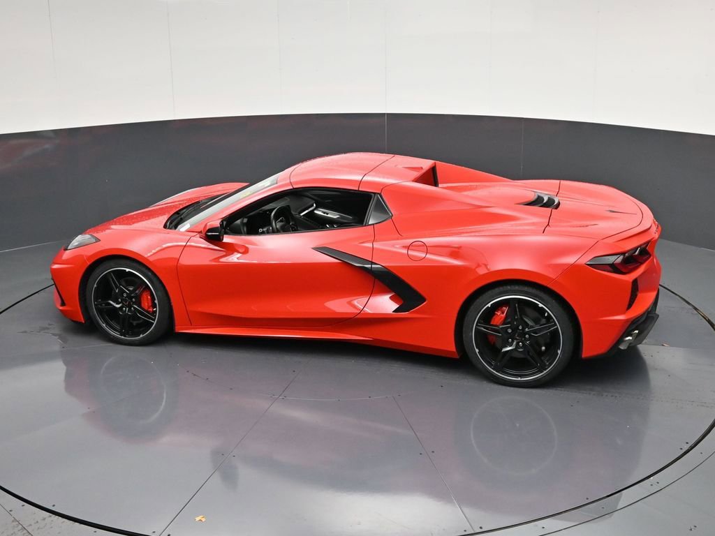 Used 2022 Chevrolet Corvette Stingray Convertible w/ 1LT RWD image 30