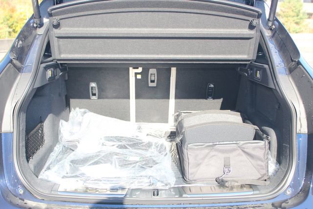 New 2026 Jaguar F-PACE R-Dynamic S image 12