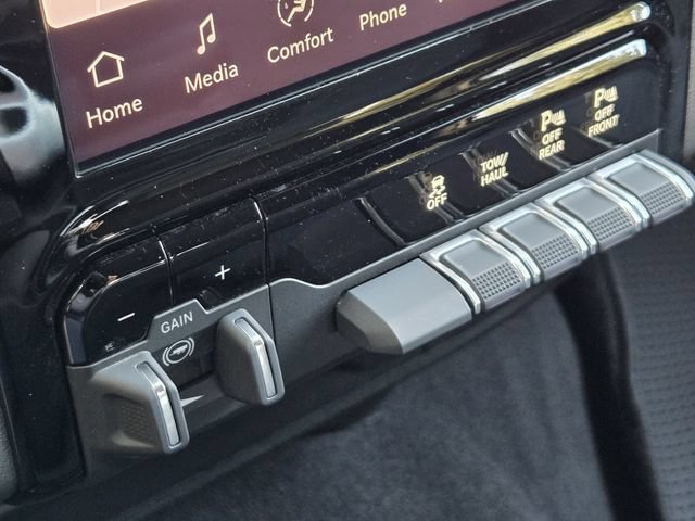 Certified 2025 RAM 2500 Big Horn AWD/4WD image 26
