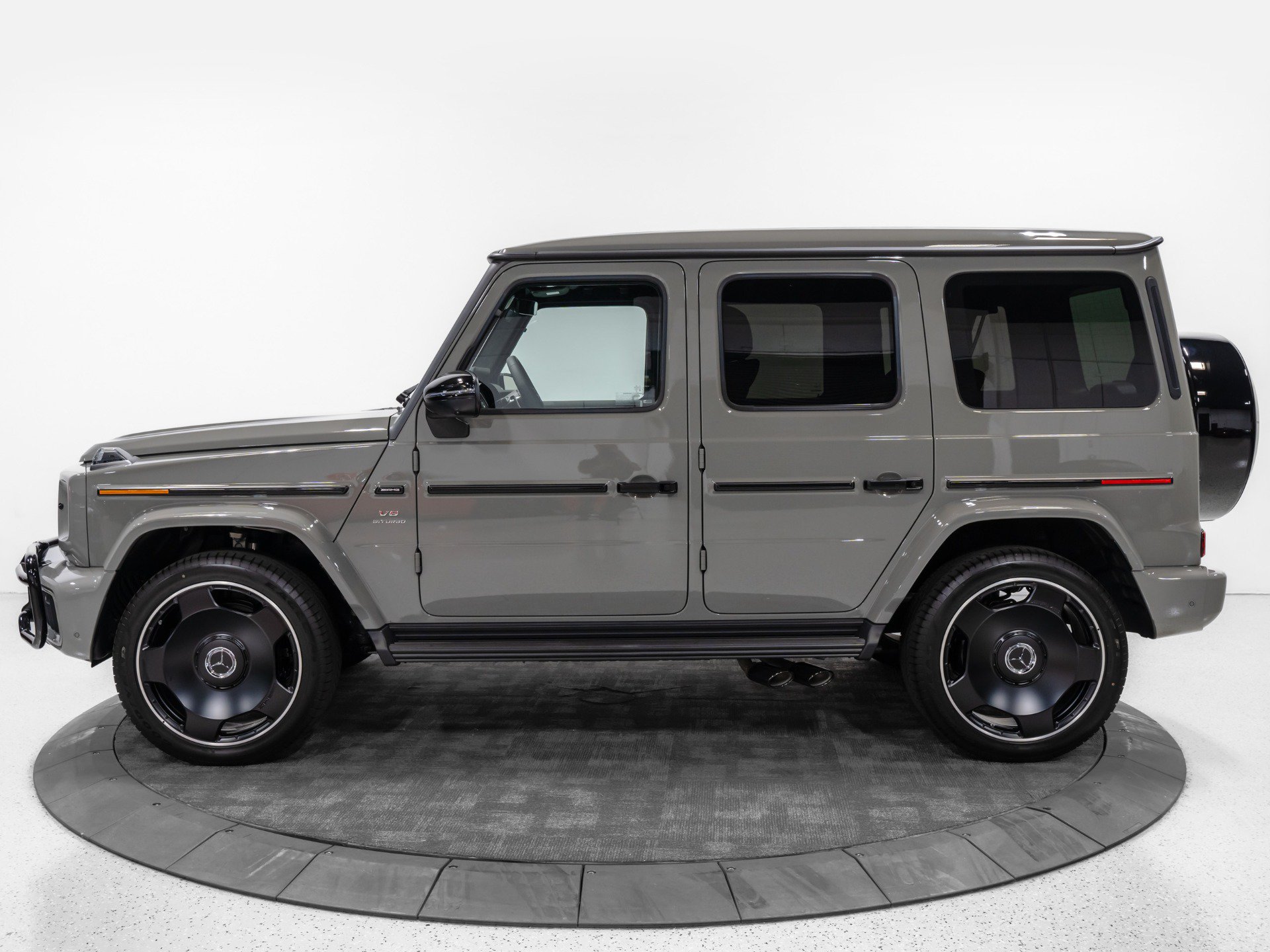 Used 2026 Mercedes-Benz G 63 AMG 4MATIC image 4