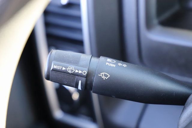 Used 2024 RAM 1500 Classic SLT image 31