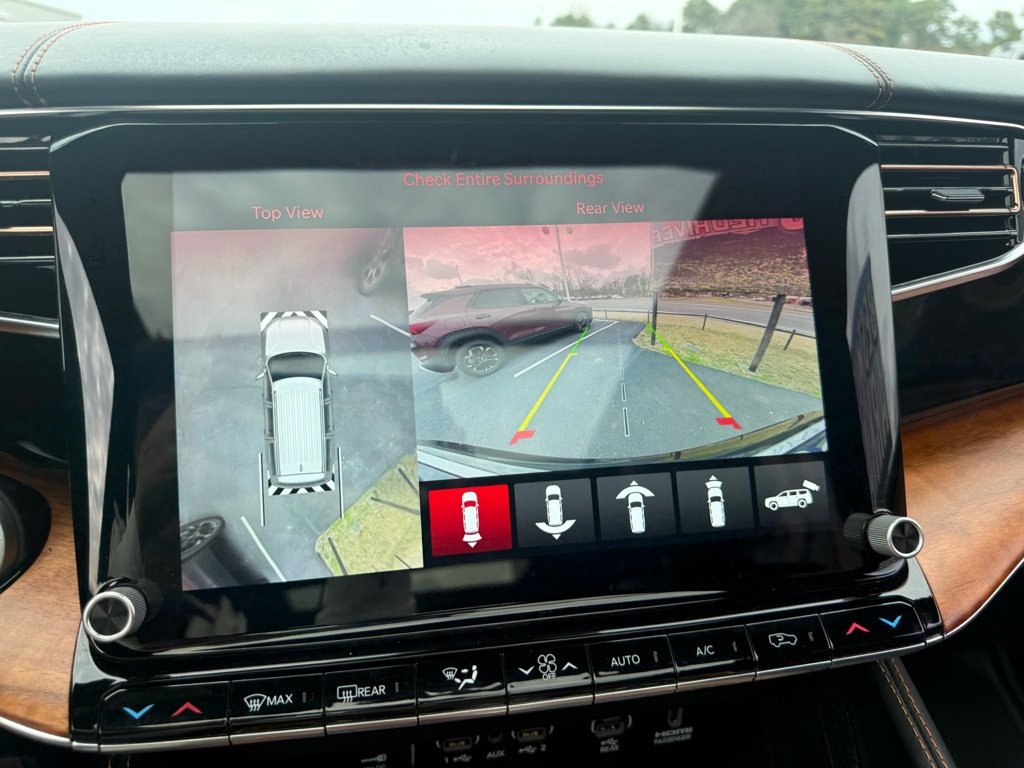 Used 2024 Jeep Grand Wagoneer Series III w/ Rear Seat Video Group 1 image 32