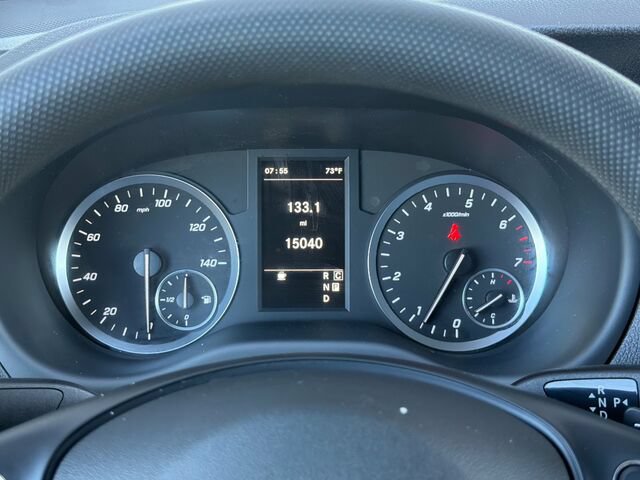 Used 2023 Mercedes-Benz Metris image 28