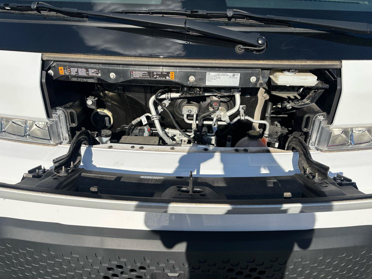Used 2024 Chevrolet Brightdrop 600 w/ Battery Pack, Max Range AWD/4WD image 35