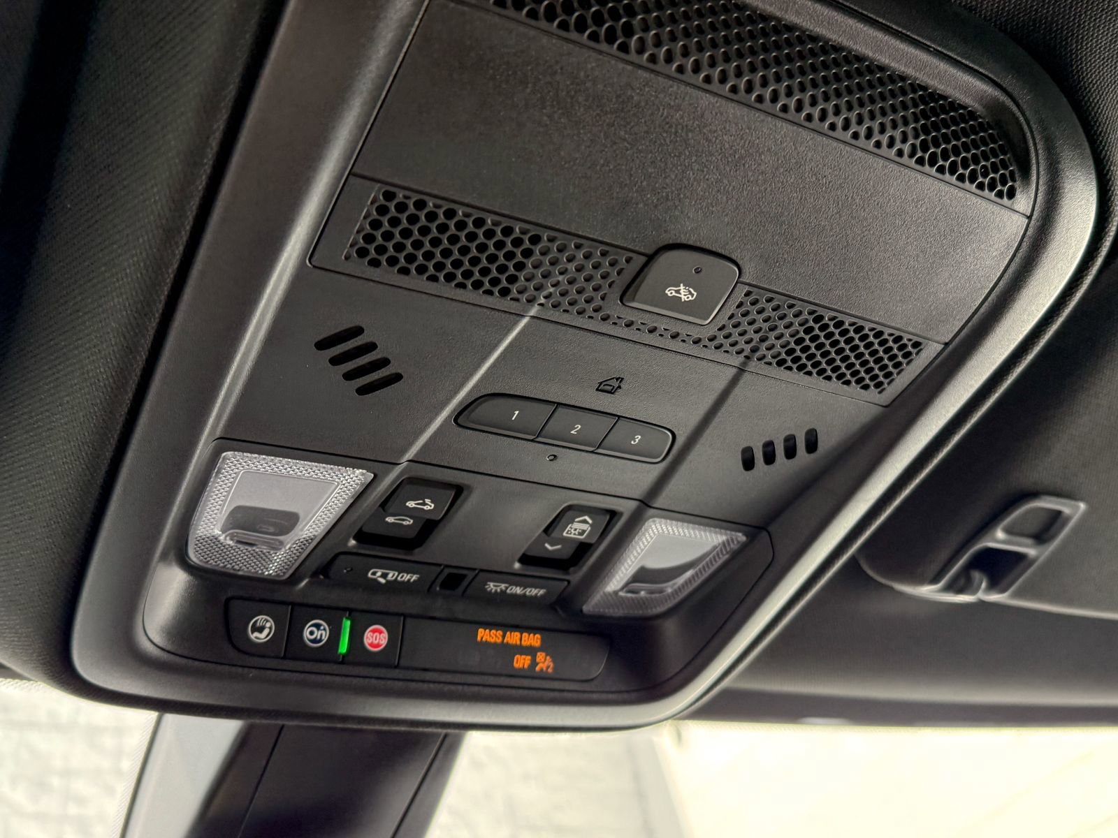 New 2025 Cadillac XT5 Premium Luxury w/ LPO, Floor Liner Package image 31