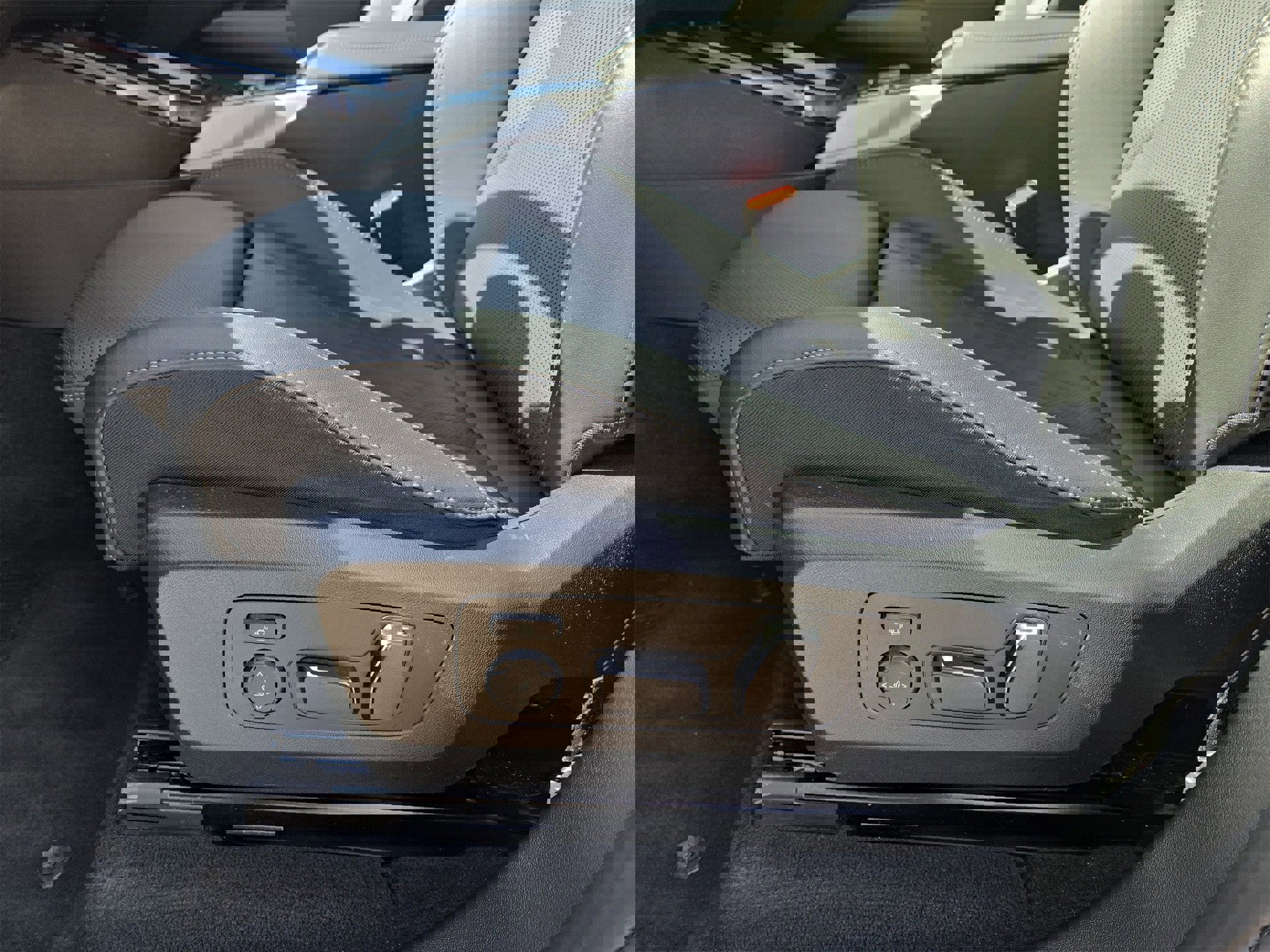 Used 2025 BMW X3 xDrive30i image 17