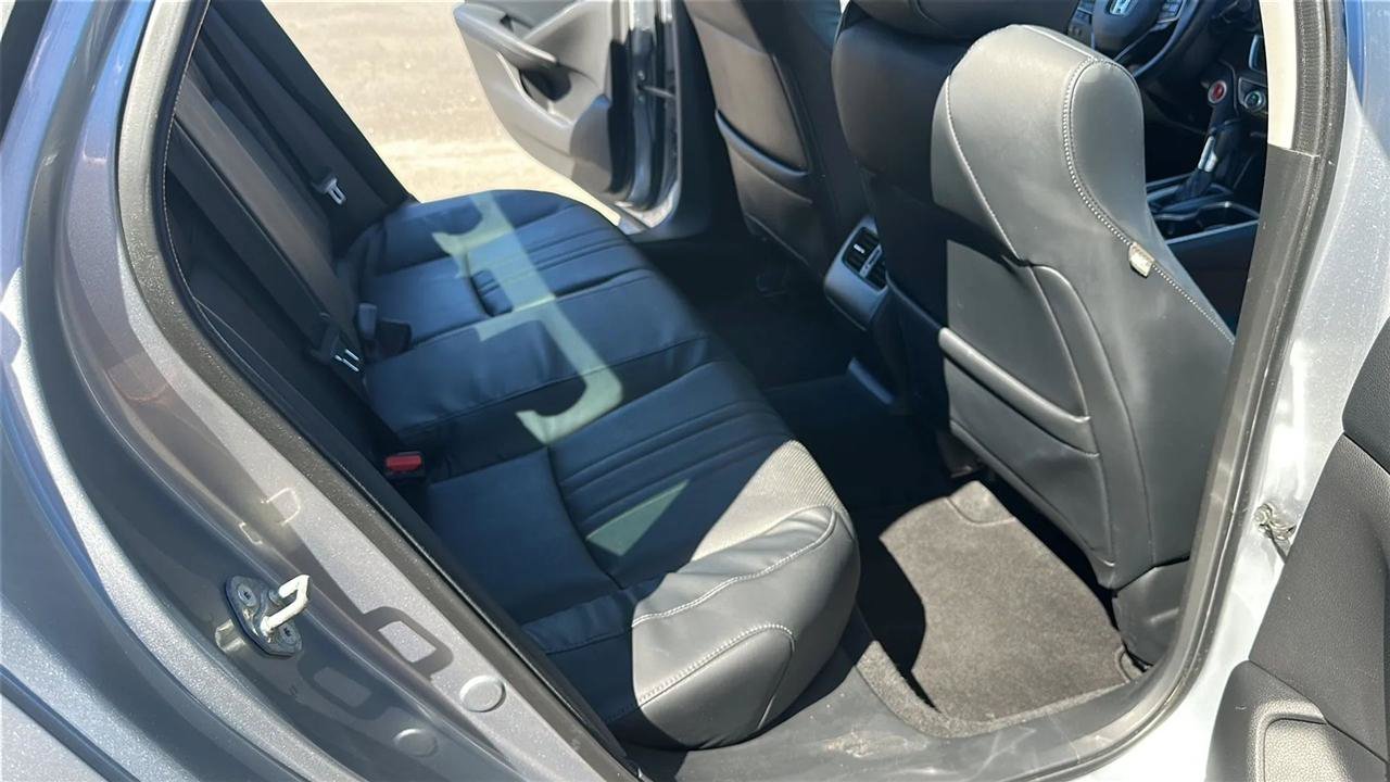Used 2018 Honda Accord EX-L image 30