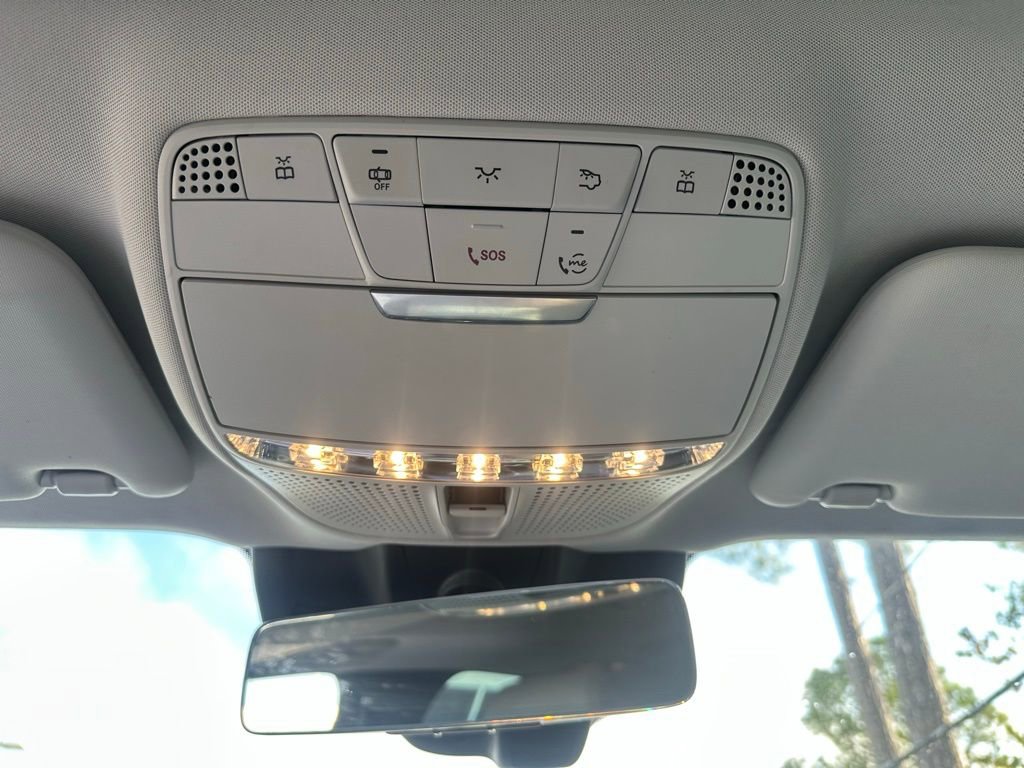 Used 2023 Mercedes-Benz E 450 4MATIC Sedan image 15