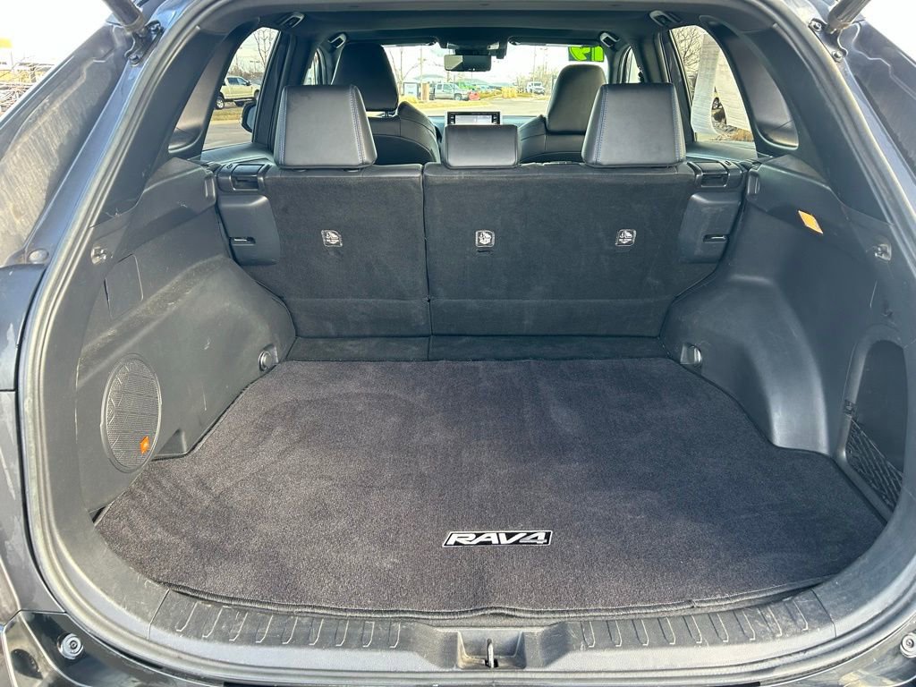 Used 2019 Toyota RAV4 XSE image 26