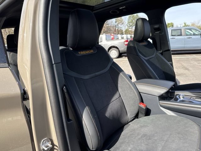 New 2026 Ford Explorer Tremor w/ Tremor Ultimate Package AWD/4WD image 17