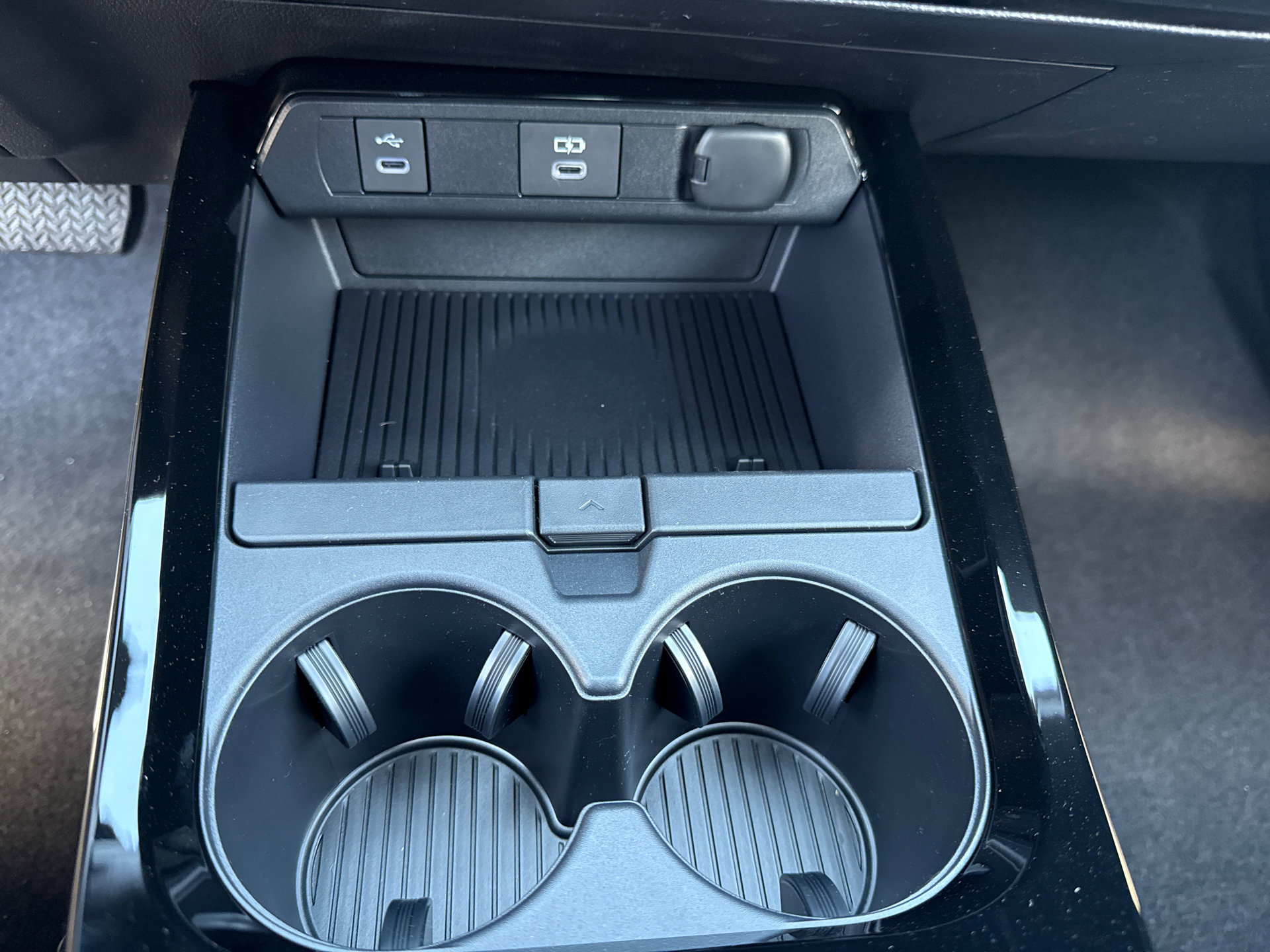 New 2026 Toyota Prius Plug-In Hybrid image 28