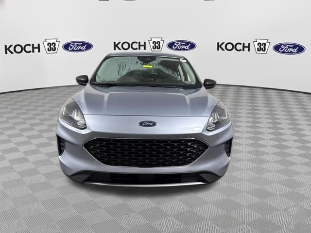 Used 2022 Ford Escape SE w/ Convenience Package image 2