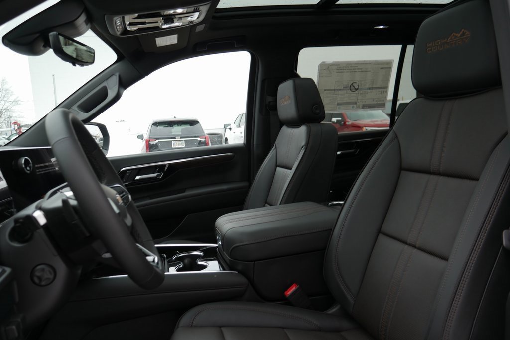 New 2026 Chevrolet Tahoe High Country w/ Sun And Tow Package image 9