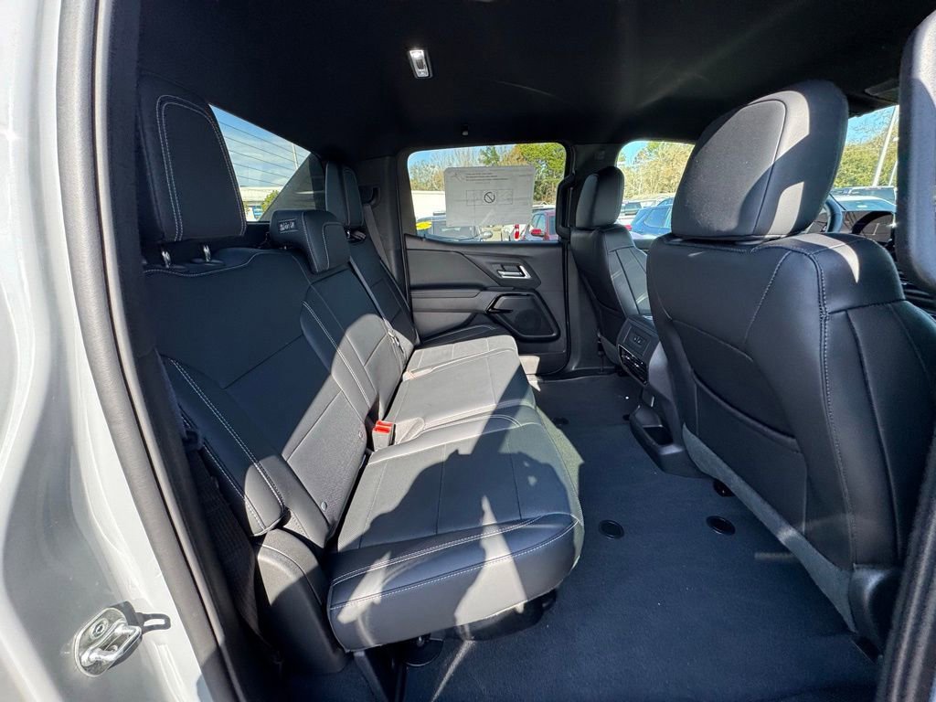 New 2026 Chevrolet Silverado EV LT w/ Plus Package AWD/4WD image 23