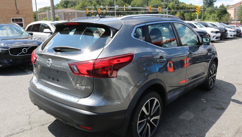 Used 2018 Nissan Rogue Sport SL w/ SL Premium Package AWD/4WD image 6