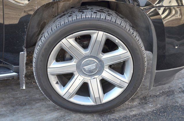 Used 2019 Cadillac Escalade Luxury image 10