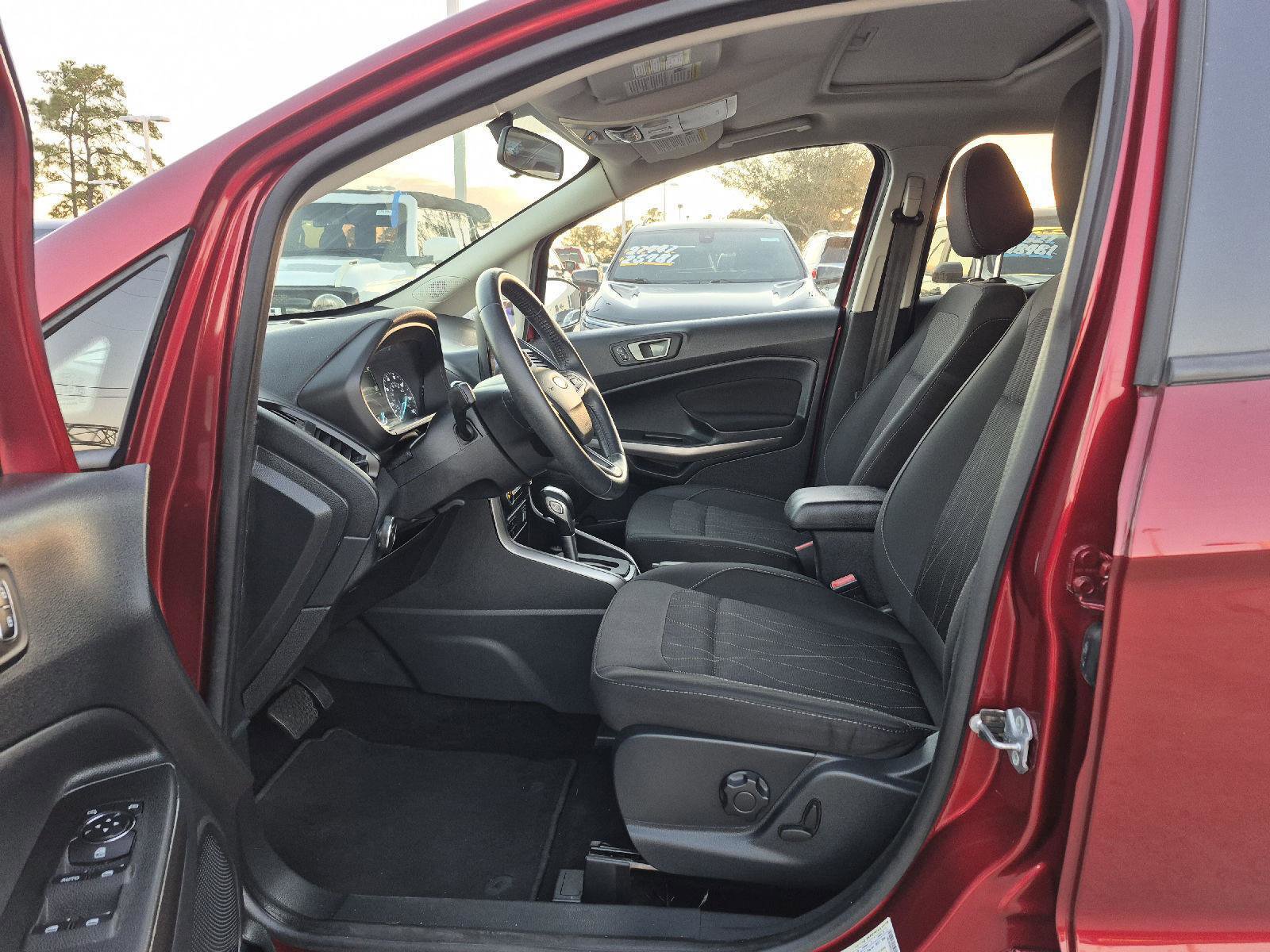 Certified 2020 Ford EcoSport SE w/ SE Convenience Package image 16