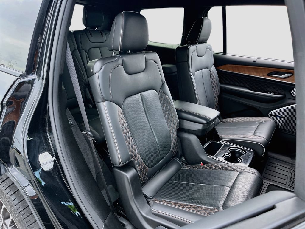 Certified 2023 Jeep Grand Cherokee L Summit AWD/4WD image 30