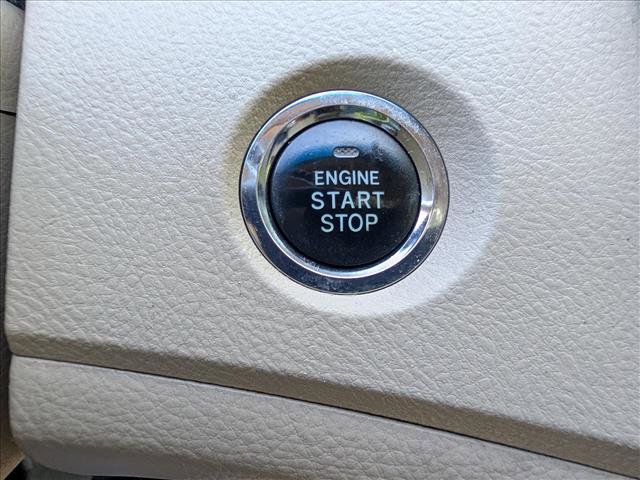 Used 2011 Toyota Avalon Limited FWD image 34