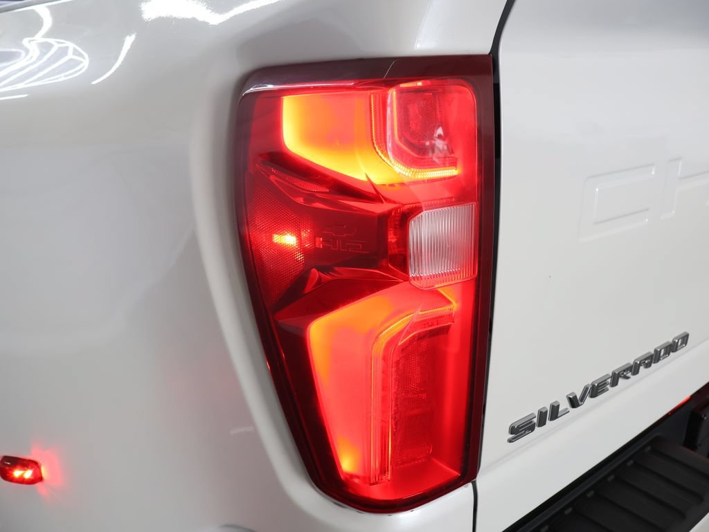 Used 2021 Chevrolet Silverado 3500 High Country AWD/4WD image 29