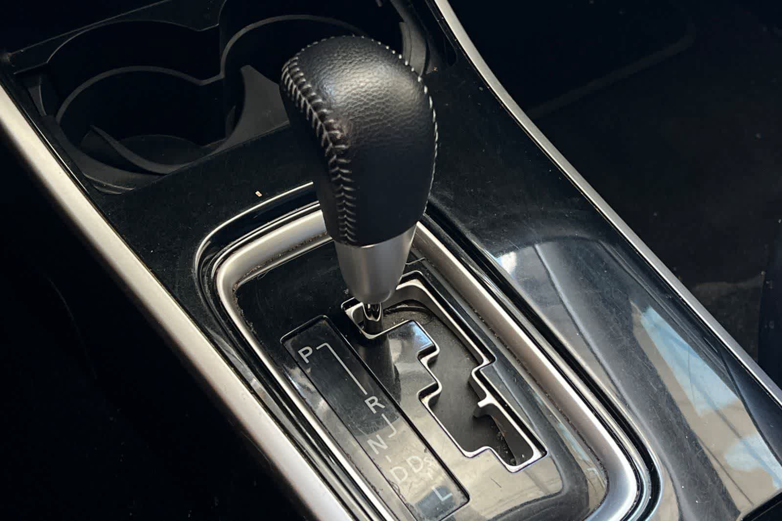 Used 2019 Mitsubishi Outlander SEL FWD image 23