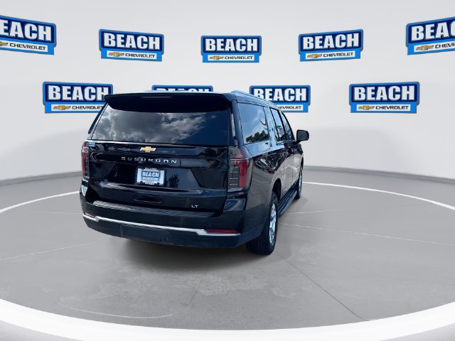 Used 2025 Chevrolet Suburban LT AWD/4WD image 7