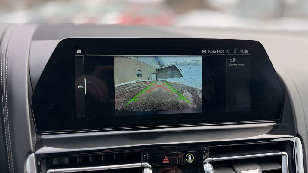 Used 2020 BMW M850i xDrive Coupe w/ M Carbon Exterior Package image 21