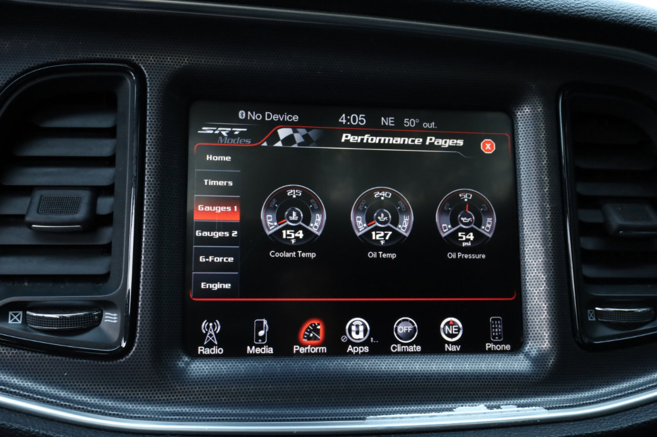 Used 2016 Dodge Challenger SRT w/ Technology Group image 42