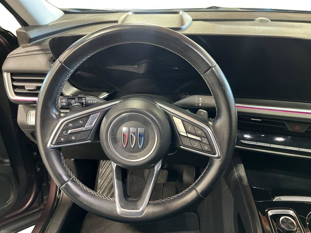 Certified 2024 Buick Envision Preferred AWD/4WD image 12