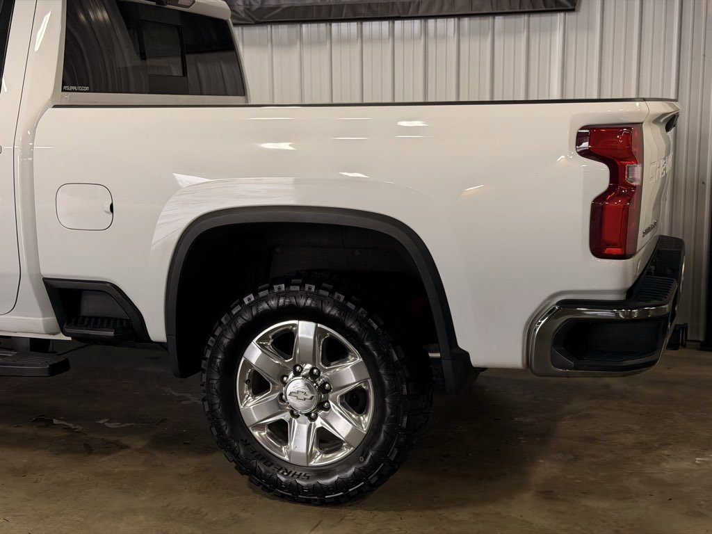 Used 2020 Chevrolet Silverado 2500 LTZ w/ LTZ Premium Package image 15