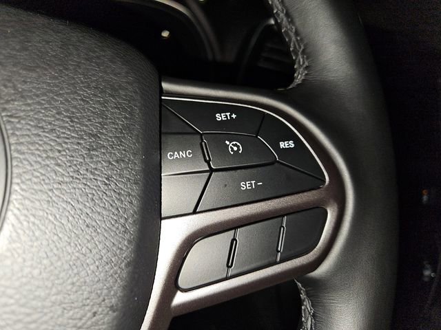 Used 2021 Jeep Cherokee Latitude Lux image 24