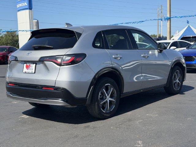 Used 2024 Honda HR-V EX-L image 4