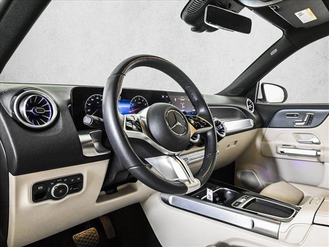 Used 2025 Mercedes-Benz GLB 250 image 10