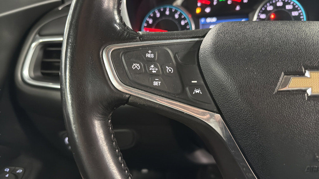 Used 2019 Chevrolet Equinox LT w/ Driver Convenience Package FWD image 23