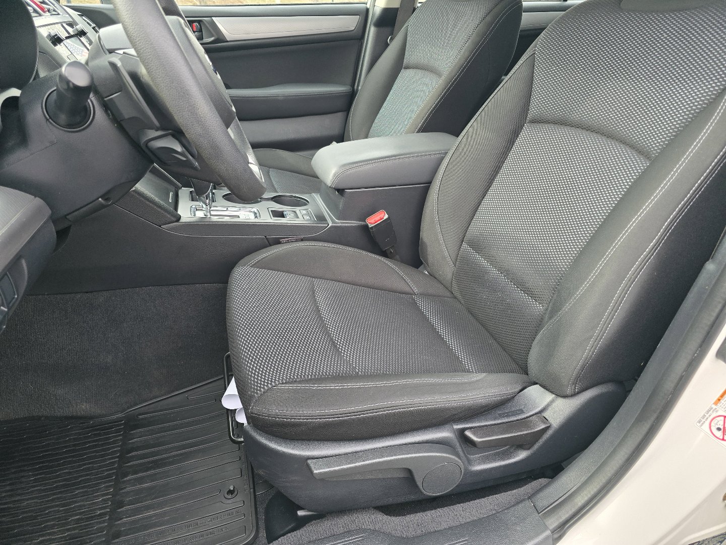 Used 2018 Subaru Outback 2.5i AWD/4WD image 30