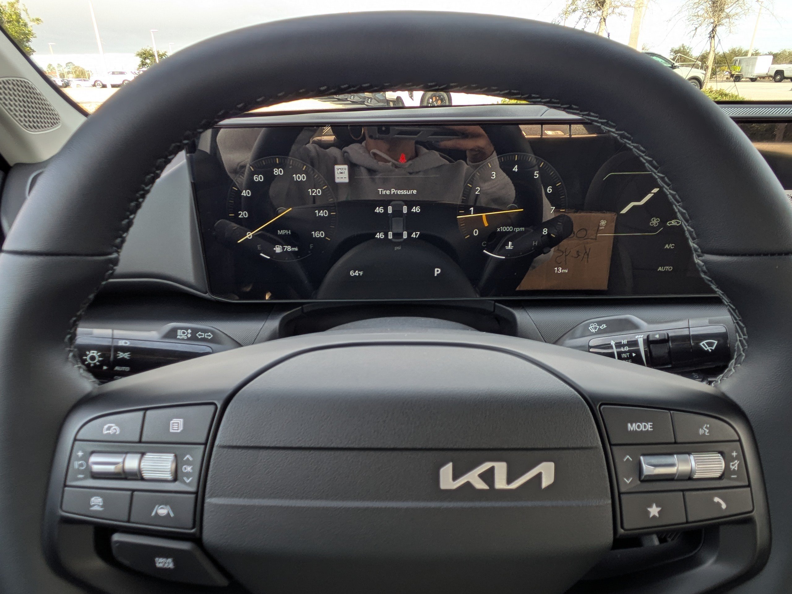 New 2025 Kia K4 GT-Line Turbo FWD image 33