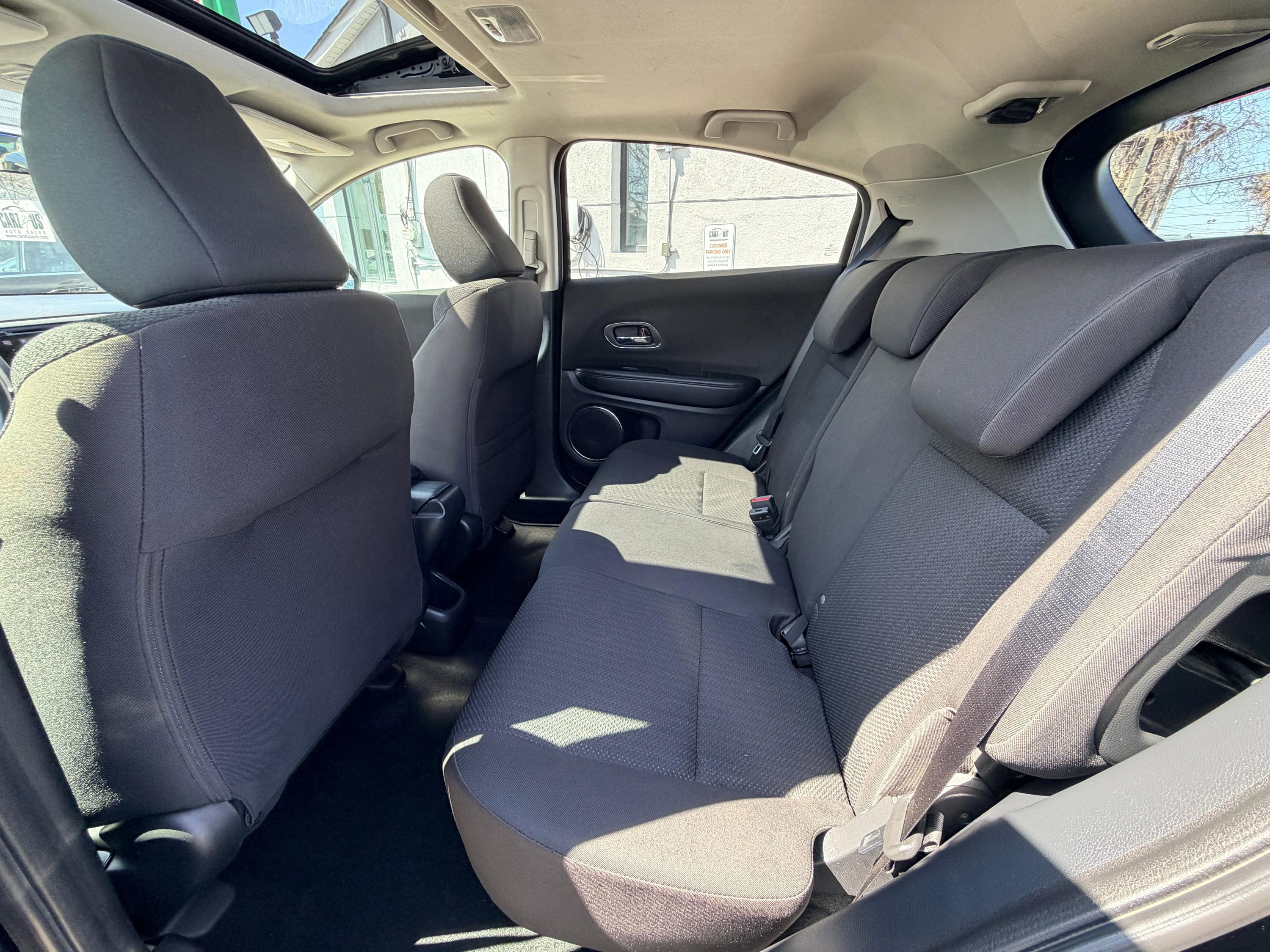 Used 2018 Honda HR-V EX image 24