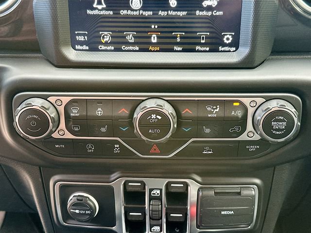 Used 2022 Jeep Wrangler Unlimited Sahara image 17