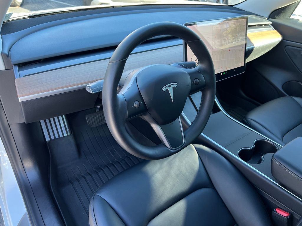 Used 2020 Tesla Model 3 Long Range image 14