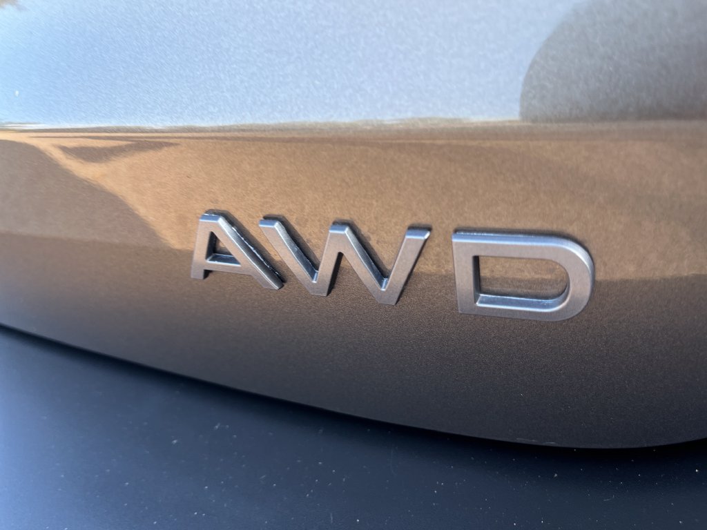 New 2027 Nissan Kicks SV w/ SV Premium Package AWD/4WD image 44