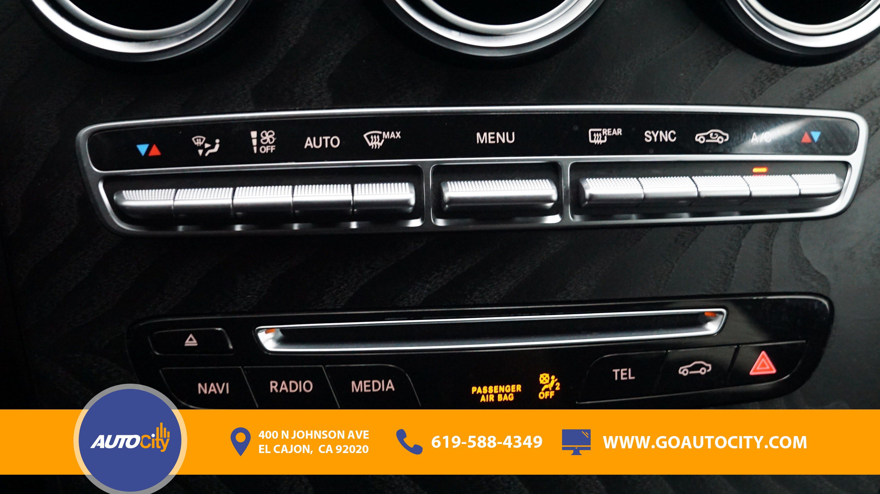 Used 2019 Mercedes-Benz GLC 300 4MATIC image 23