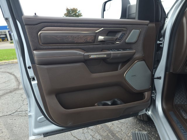 Used 2026 RAM 1500 Limited AWD/4WD image 14