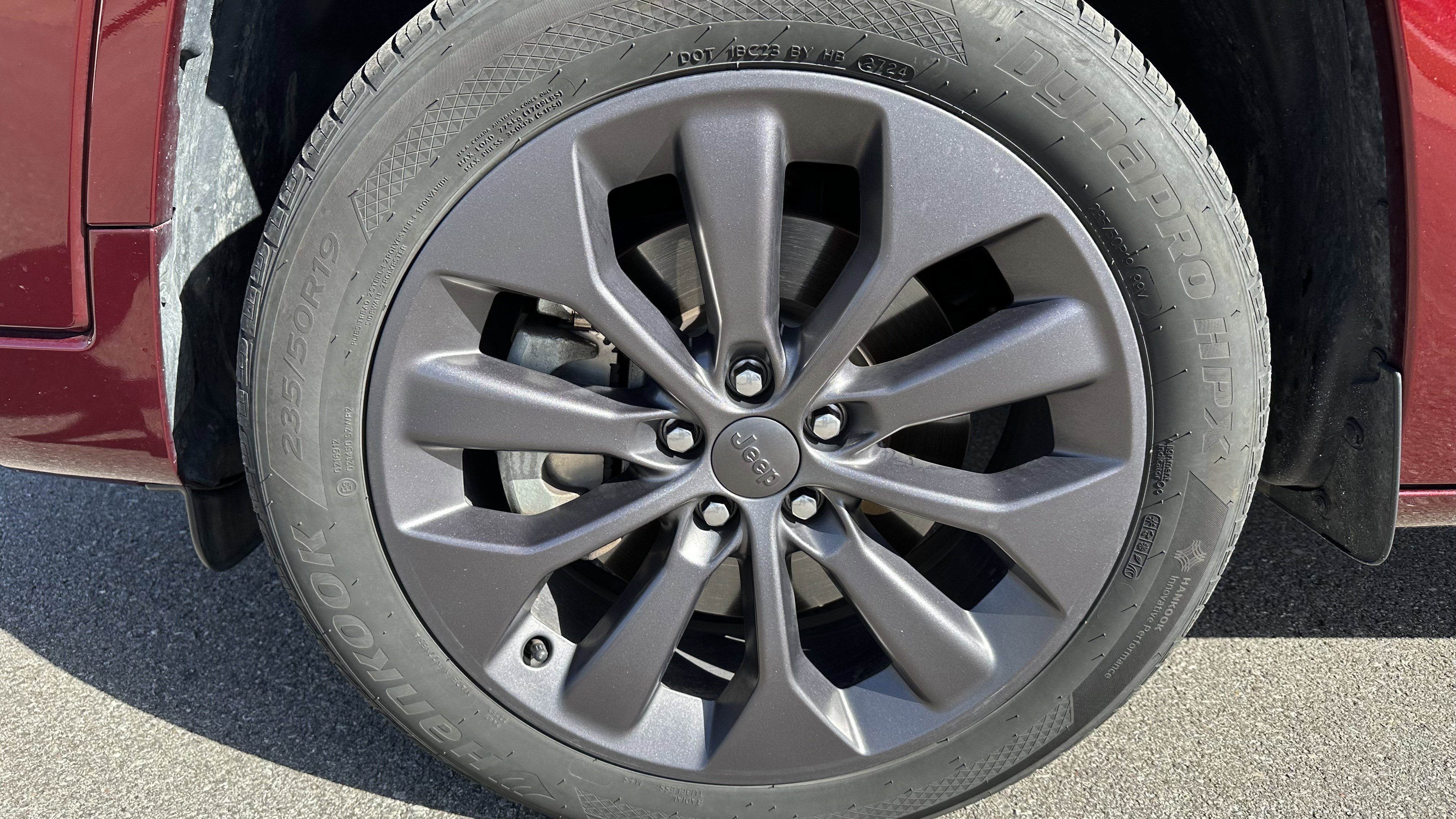 Used 2020 Jeep Cherokee High Altitude image 12