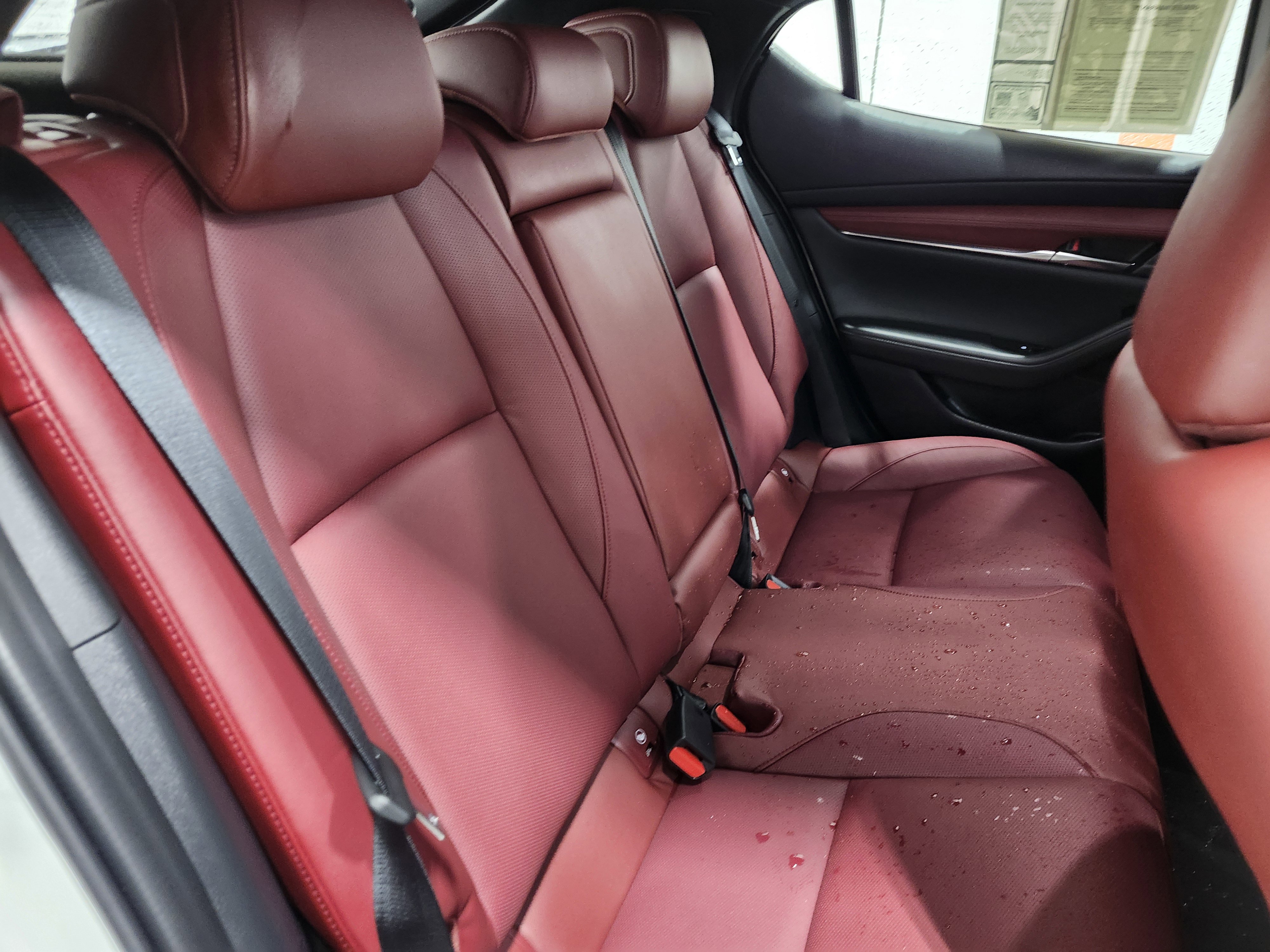 Used 2025 MAZDA MAZDA3 2.5 S Hatchback w/ Premium Pkg image 13